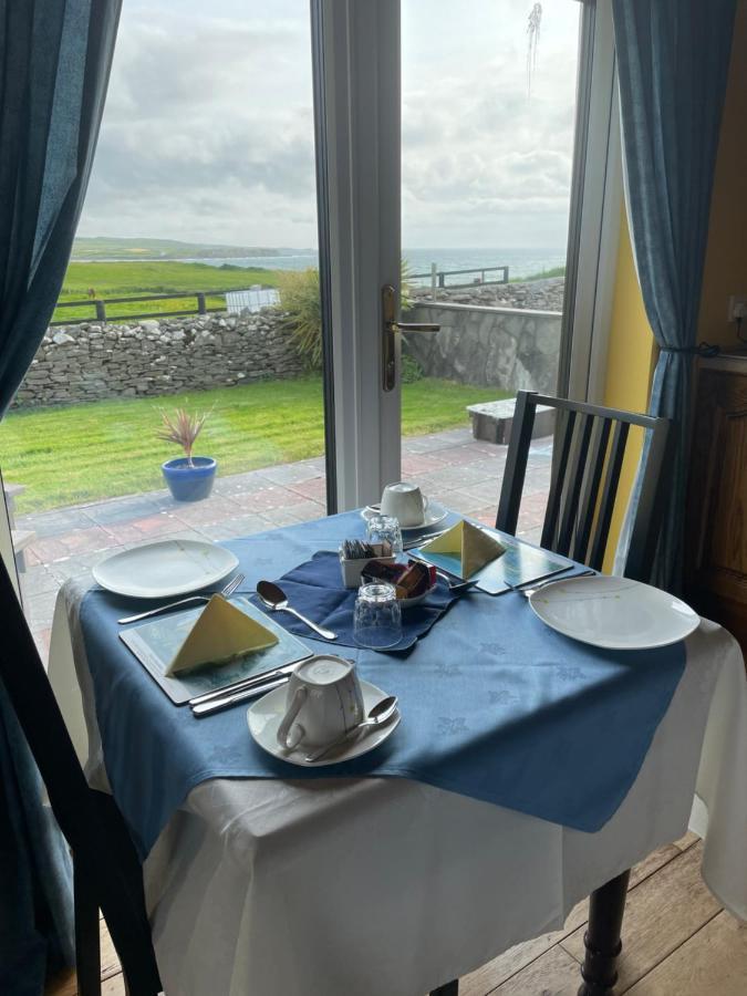 Bed and Breakfast Cois Farraige Лехинч Экстерьер фото